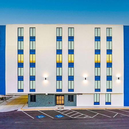 Hotel Westport Kansas City, Tapestry Collection By Hilton Екстериор снимка
