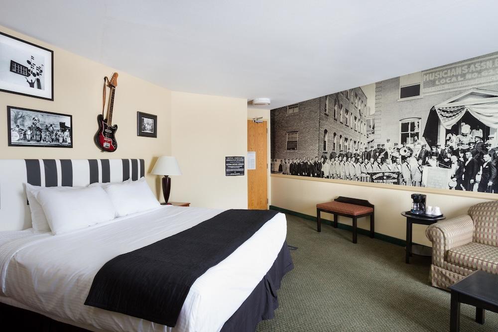 Hotel Westport Kansas City, Tapestry Collection By Hilton Екстериор снимка