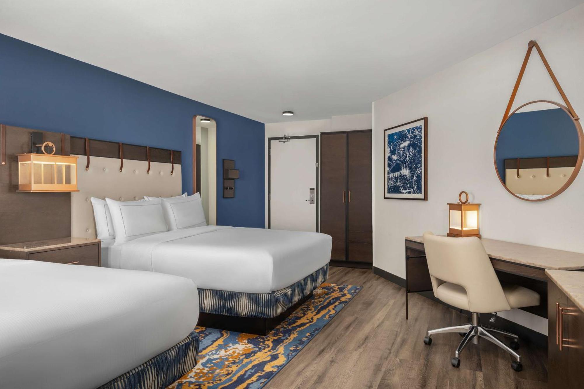 Hotel Westport Kansas City, Tapestry Collection By Hilton Екстериор снимка