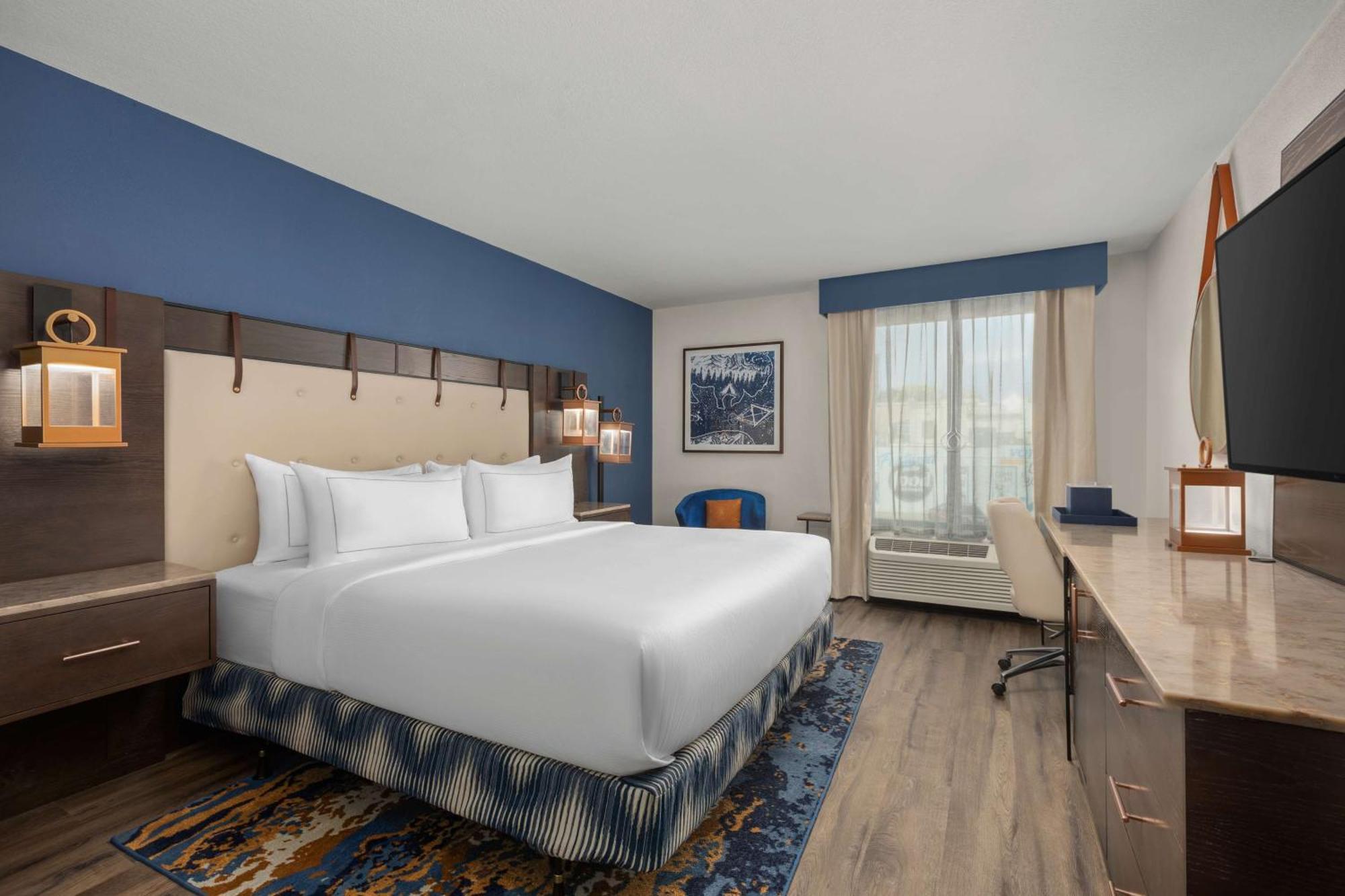 Hotel Westport Kansas City, Tapestry Collection By Hilton Екстериор снимка